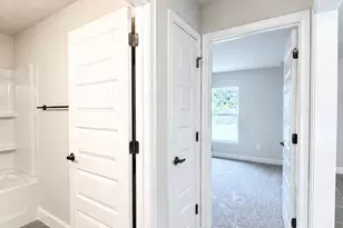 405 NE Airoso Blvd, Port Saint Lucie, FL 34983 - Photo 17