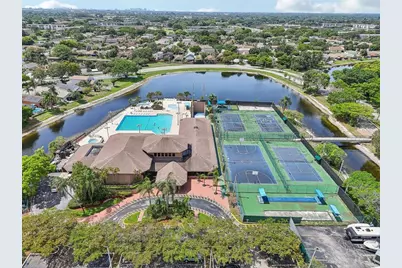 2242 NW 39th Avenue, Coconut Creek, FL 33066 - Photo 27