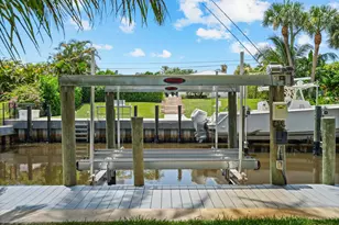 505 SW North Carolina Dr, Stuart, FL 34994 - Photo 7