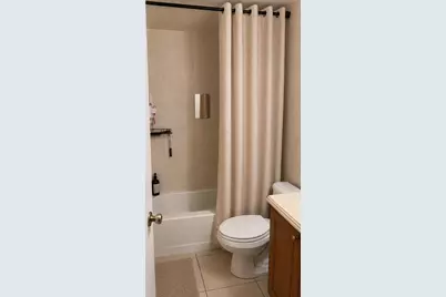 2607 NE 8th Avenue NE #21, Wilton Manors, FL 33334 - Photo 11