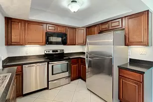 3154 Meridian Way S, Palm Beach Gardens, FL 33410 - Photo 5