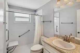 3154 Meridian Way S, Palm Beach Gardens, FL 33410 - Photo 13