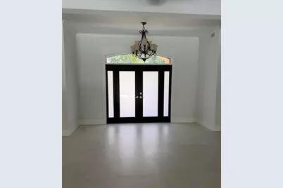 10114 Hunt Club Lane, Palm Beach Gardens, FL 33418 - Photo 19