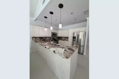 10114 Hunt Club Lane, Palm Beach Gardens, FL 33418 - Photo 7