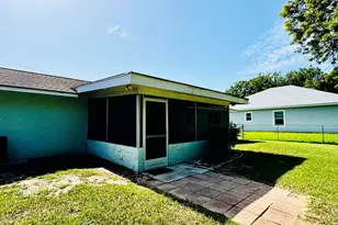 5105 Birch Dr, Fort Pierce, FL 34982 - Photo 13