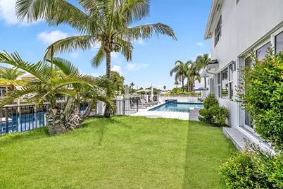 4921 NE 28th Avenue, Lighthouse Point, FL 33064 - Photo 31