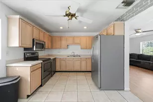 1408 New Jersey Rd, Lakeland, FL 33803 - Photo 23