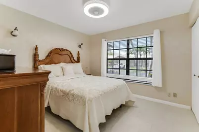 5395 Viburnum Street, Delray Beach, FL 33484 - Photo 9