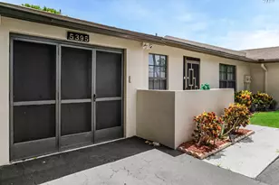 5395 Viburnum St, Delray Beach, FL 33484 - Photo 3