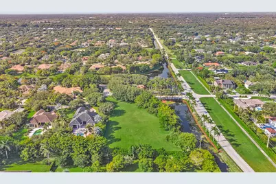 12981 Kapok Lane, Davie, FL 33330 - Photo 7