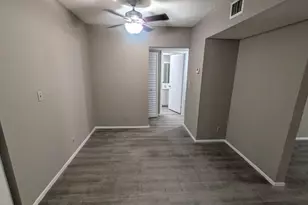 490 NW 20th St, Boca Raton, FL 33431 - Photo 29