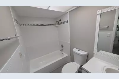 490 NW 20th Street #2110, Boca Raton, FL 33431 - Photo 9