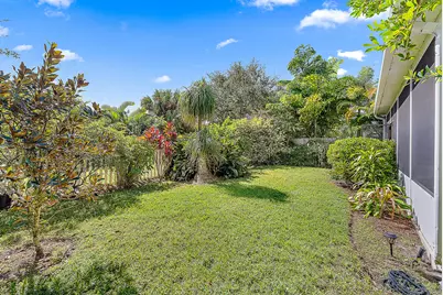 2522 SE Springtree Place, Stuart, FL 34997 - Photo 11