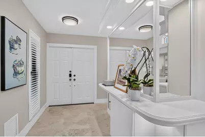 6812 Willow Wood Drive #802, Boca Raton, FL 33434 - Photo 5