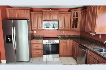 7875 Tam Oshanter Boulevard, North Lauderdale, FL 33068 - Photo 5