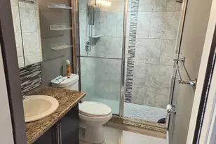 7875 Tam Oshanter Blvd, North Lauderdale, FL 33068 - Photo 11