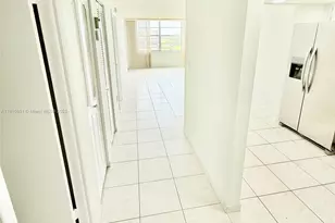 1300 St Charles Pl, Pembroke Pines, FL 33026 - Photo 13