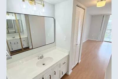 1300 Saint Charles Place #706, Pembroke Pines, FL 33026 - Photo 11