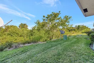 1804 E Sanderling Ln, Fort Pierce, FL 34982 - Photo 27