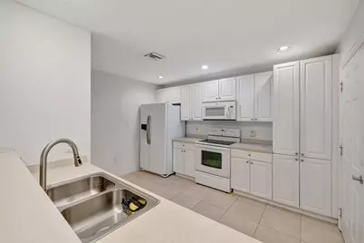 1804 E Sanderling Lane #B, Fort Pierce, FL 34982 - Photo 13