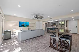 11863 Wimbledon Circle, Wellington, FL 33414 - Photo 23