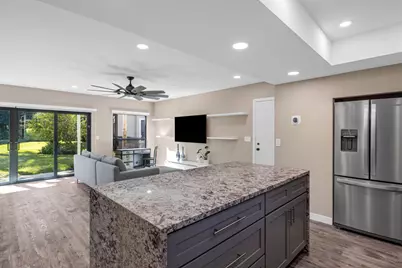 11863 Wimbledon Circle #438, Wellington, FL 33414 - Photo 9