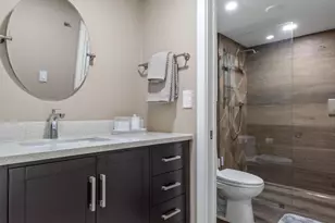 11863 Wimbledon Circle, Wellington, FL 33414 - Photo 19