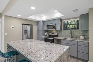 11863 Wimbledon Circle, Wellington, FL 33414 - Photo 3