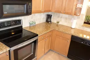 276 Murcia Dr, Jupiter, FL 33458 - Photo 5