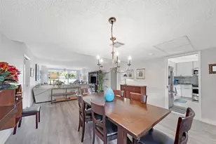 3611 Oaks Clubhouse Dr, Pompano Beach, FL 33069 - Photo 1