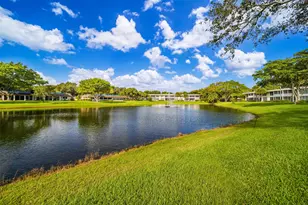 3611 Oaks Clubhouse Dr, Pompano Beach, FL 33069 - Photo 33