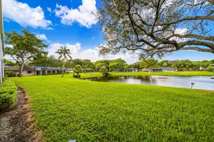 3611 Oaks Clubhouse Dr, Pompano Beach, FL 33069 - Photo 31