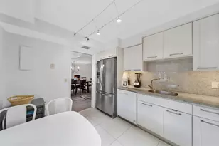 3611 Oaks Clubhouse Dr, Pompano Beach, FL 33069 - Photo 17