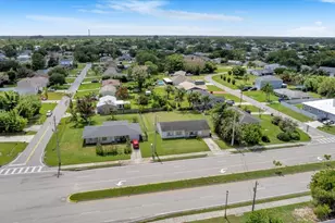 2118 SW Airoso Blvd, Port Saint Lucie, FL 34984 - Photo 47
