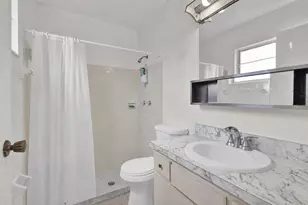 2118 SW Airoso Blvd, Port Saint Lucie, FL 34984 - Photo 33