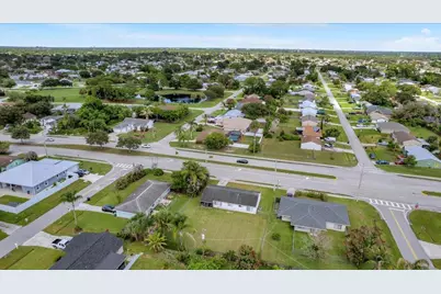 2118 SW Airoso Boulevard, Port Saint Lucie, FL 34984 - Photo 49