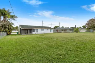 2118 SW Airoso Blvd, Port Saint Lucie, FL 34984 - Photo 39