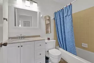 2118 SW Airoso Blvd, Port Saint Lucie, FL 34984 - Photo 23