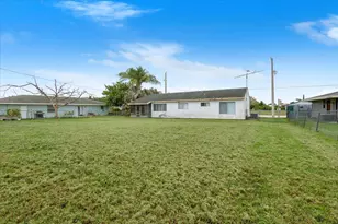 2118 SW Airoso Blvd, Port Saint Lucie, FL 34984 - Photo 41
