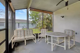 2118 SW Airoso Blvd, Port Saint Lucie, FL 34984 - Photo 35