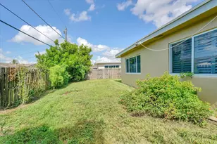 10270 NW 24th Ct, Sunrise, FL 33322 - Photo 31