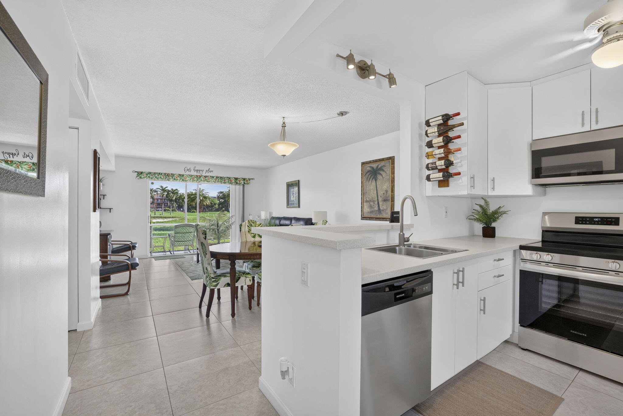 4299 NW 16th St #101 main architectural view