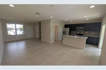 2900 NW Treviso Circle, Port Saint Lucie, FL 34986 - Photo 3