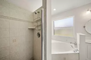 111 Meadow Woode Dr, Royal Palm Beach, FL 33411 - Photo 17