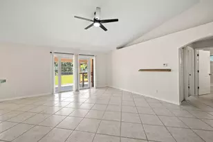 111 Meadow Woode Dr, Royal Palm Beach, FL 33411 - Photo 7