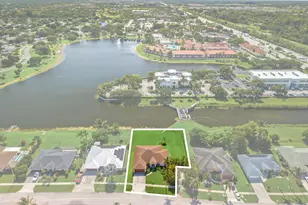 111 Meadow Woode Dr, Royal Palm Beach, FL 33411 - Photo 31