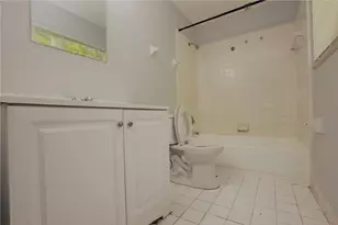 3413 NW 44th St, Lauderdale Lakes, FL 33309 - Photo 15