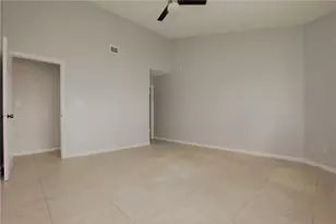 3413 NW 44th St, Lauderdale Lakes, FL 33309 - Photo 11