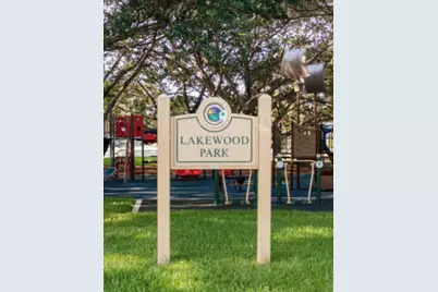 822 Banks Road, Coconut Creek, FL 33063 - Photo 3