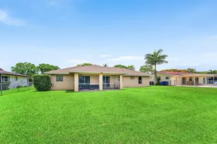 126 Sandpiper Ave, Royal Palm Beach, FL 33411 - Photo 31